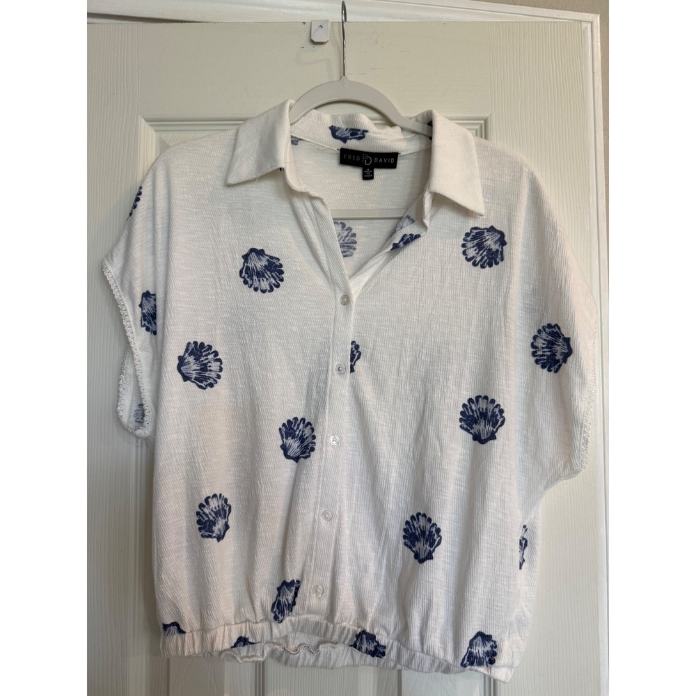 Fred David Womens Small White Blue Seashell Print Button Down Blouson Top Lace